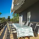 Erla Appartement *