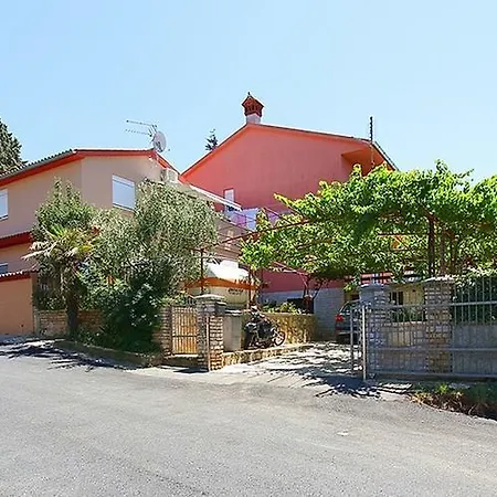 Erla *