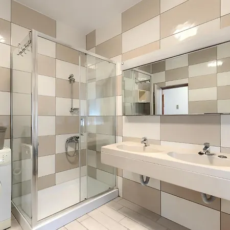Apartment Erla *
