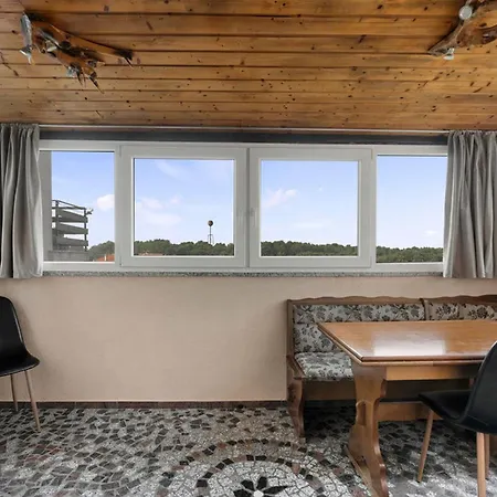 Erla Апартаменты Банджоле